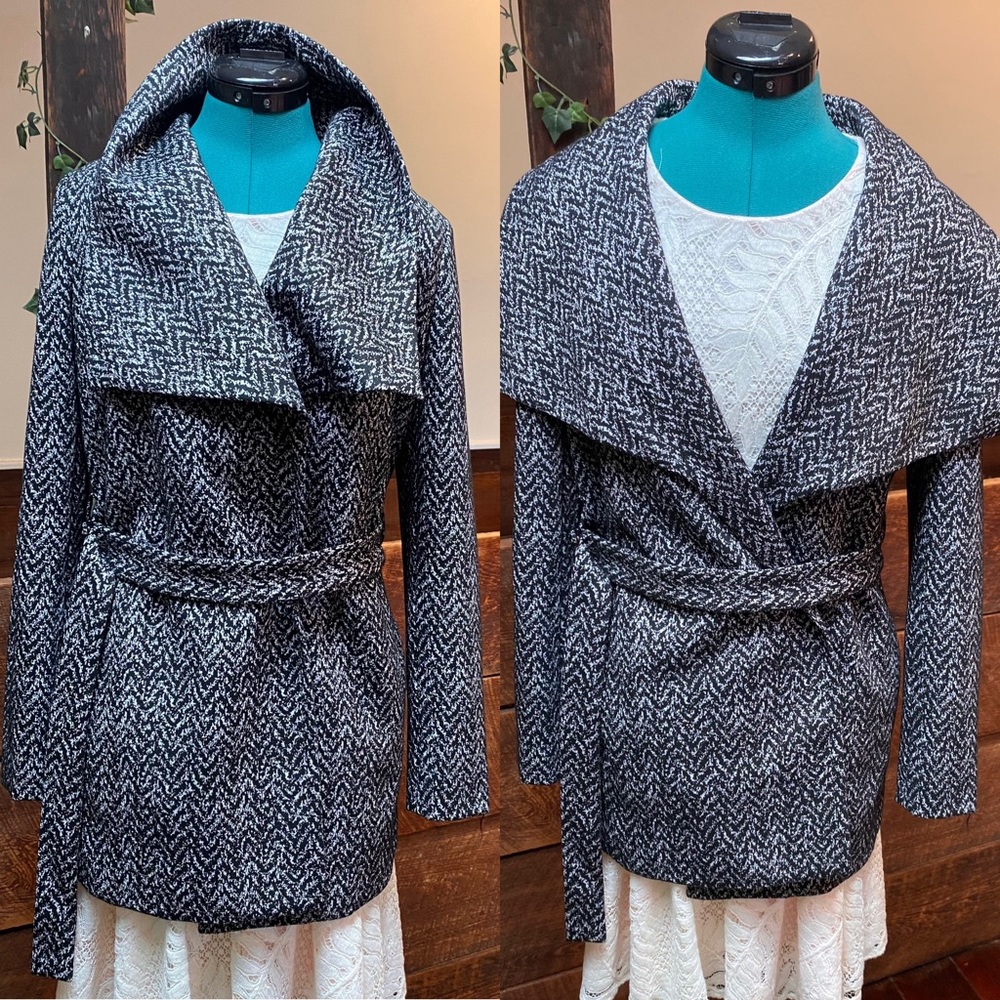 Banana Republic Belted Wrap Coat w/ Trenchcoat Belt & Wide Collar Blazer Vibe